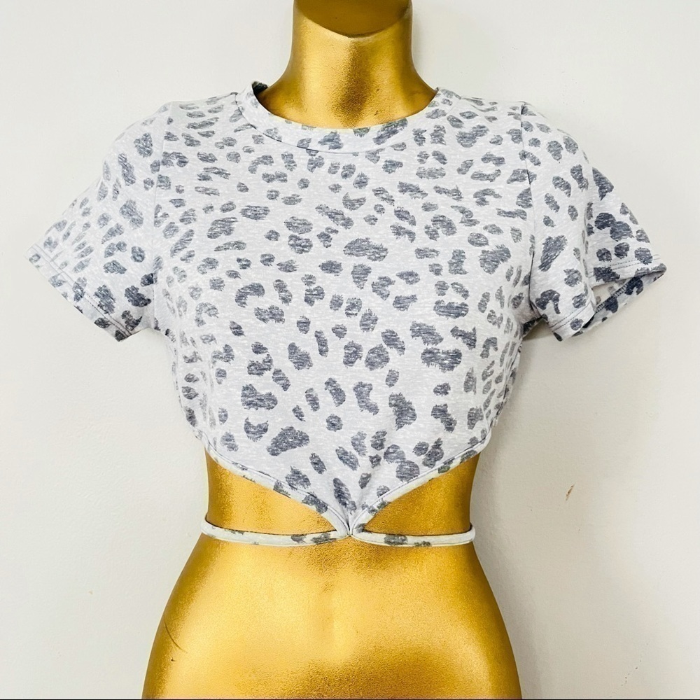 Sexy‎ cut out Leopard print crop string wrap top